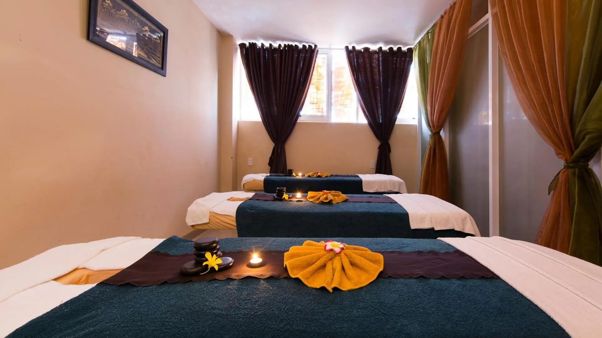 Galliot Hotel Nha Trang