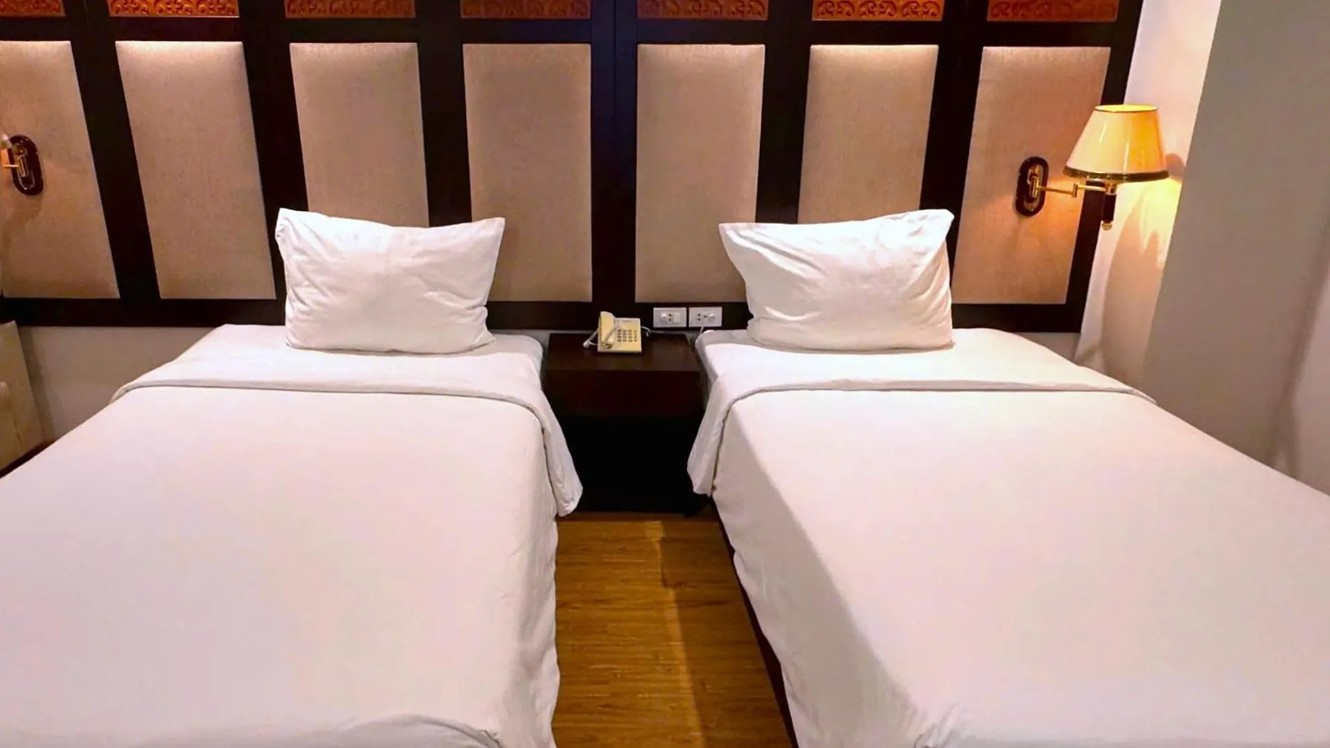 Galliot Hotel Nha Trang