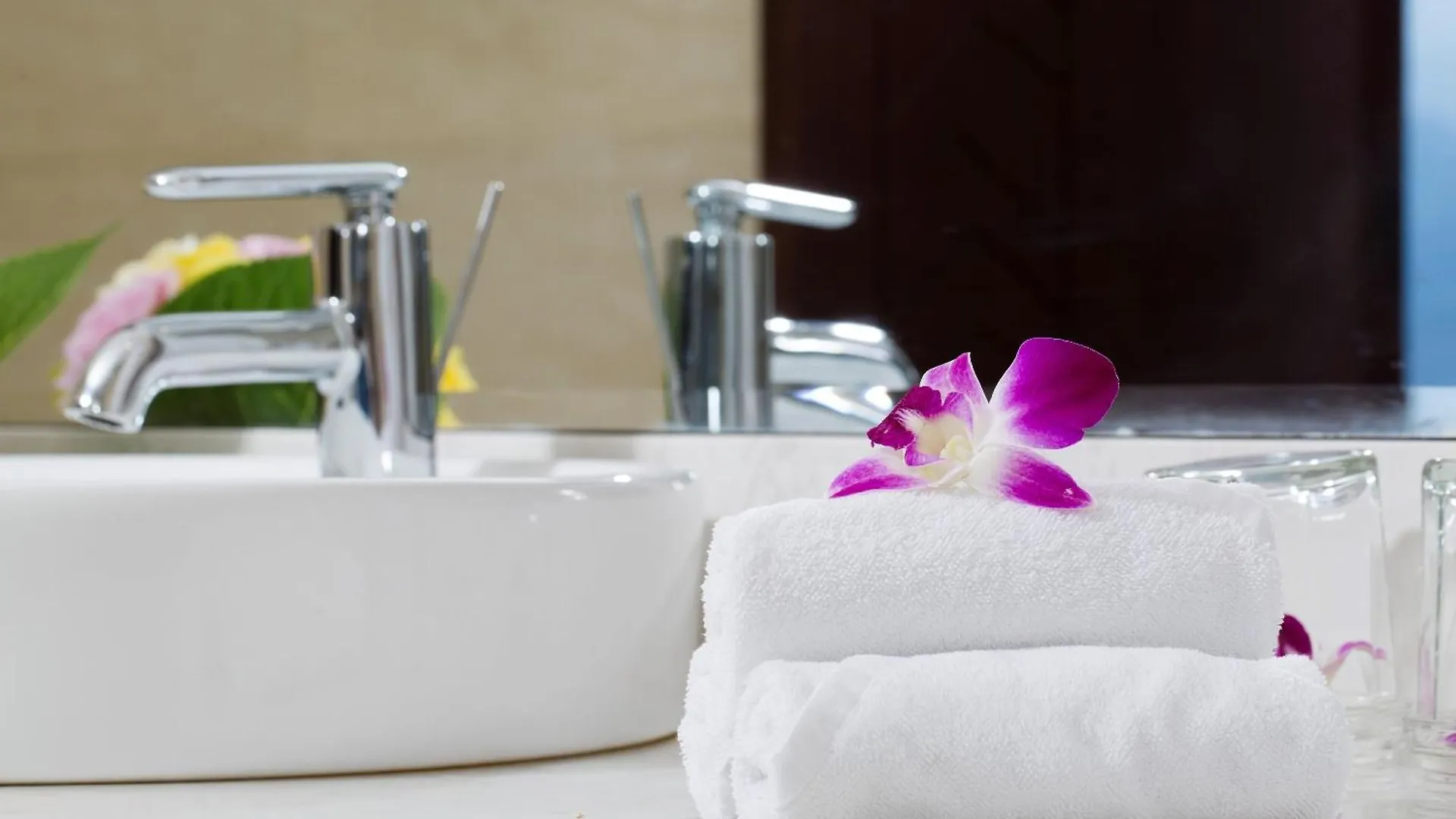 Galliot Hotel Nha Trang