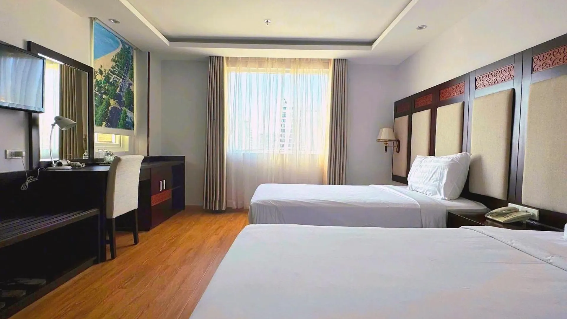 Galliot Hotel Nha Trang 4*,  Vietname