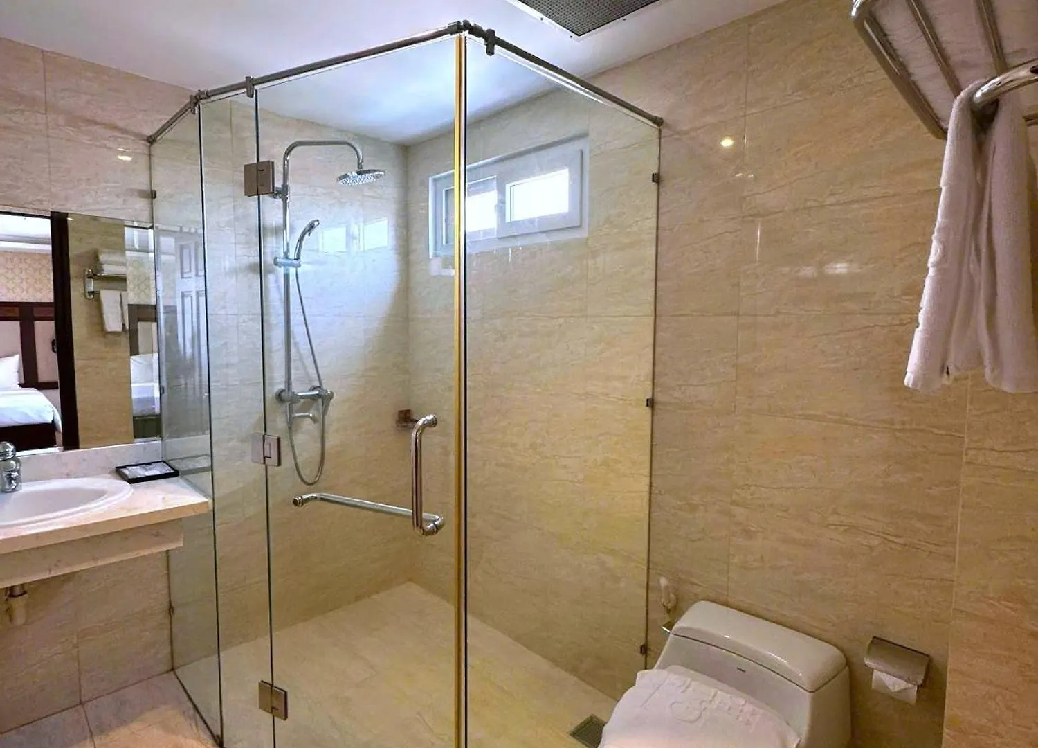 Galliot Hotel Nha Trang