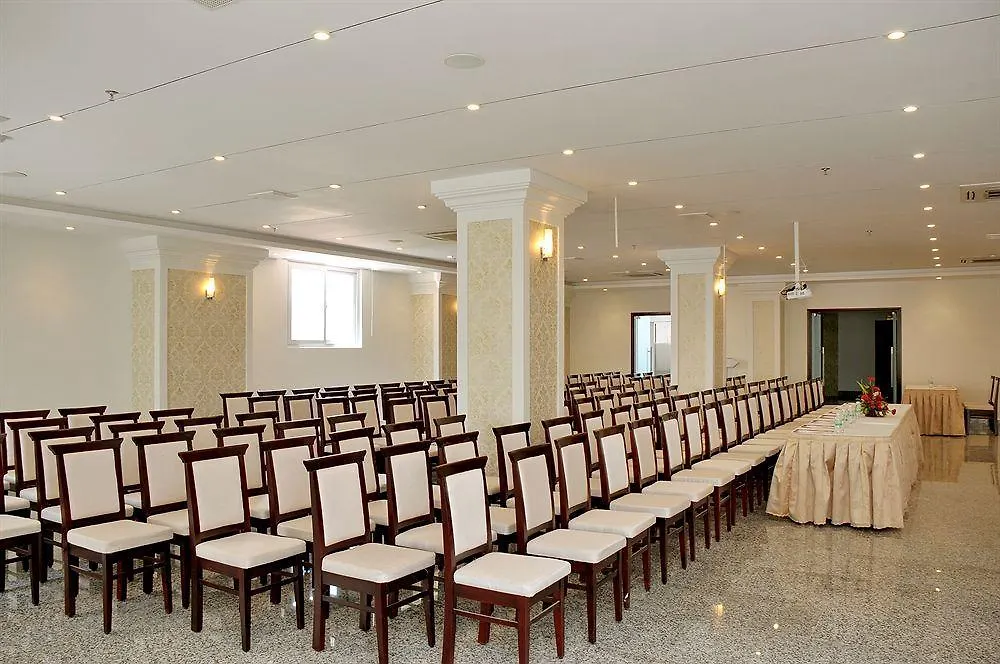 Galliot Hotel Nha Trang